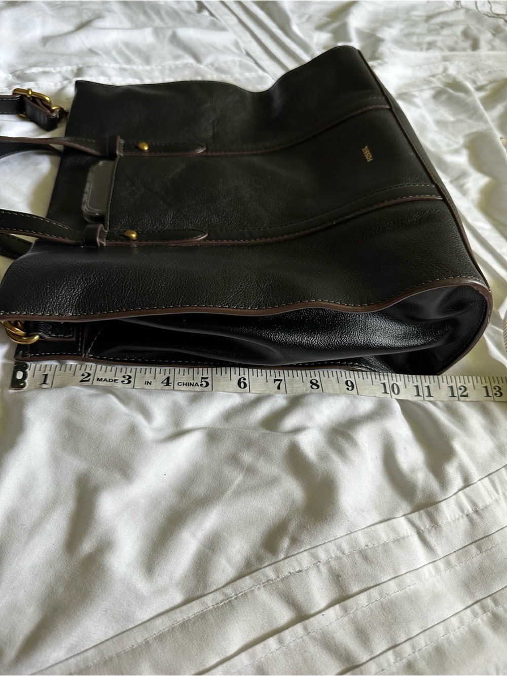 Fossil Black Leather Tote with Gold Hardware Work Tote EUC - Picture 9 of 12